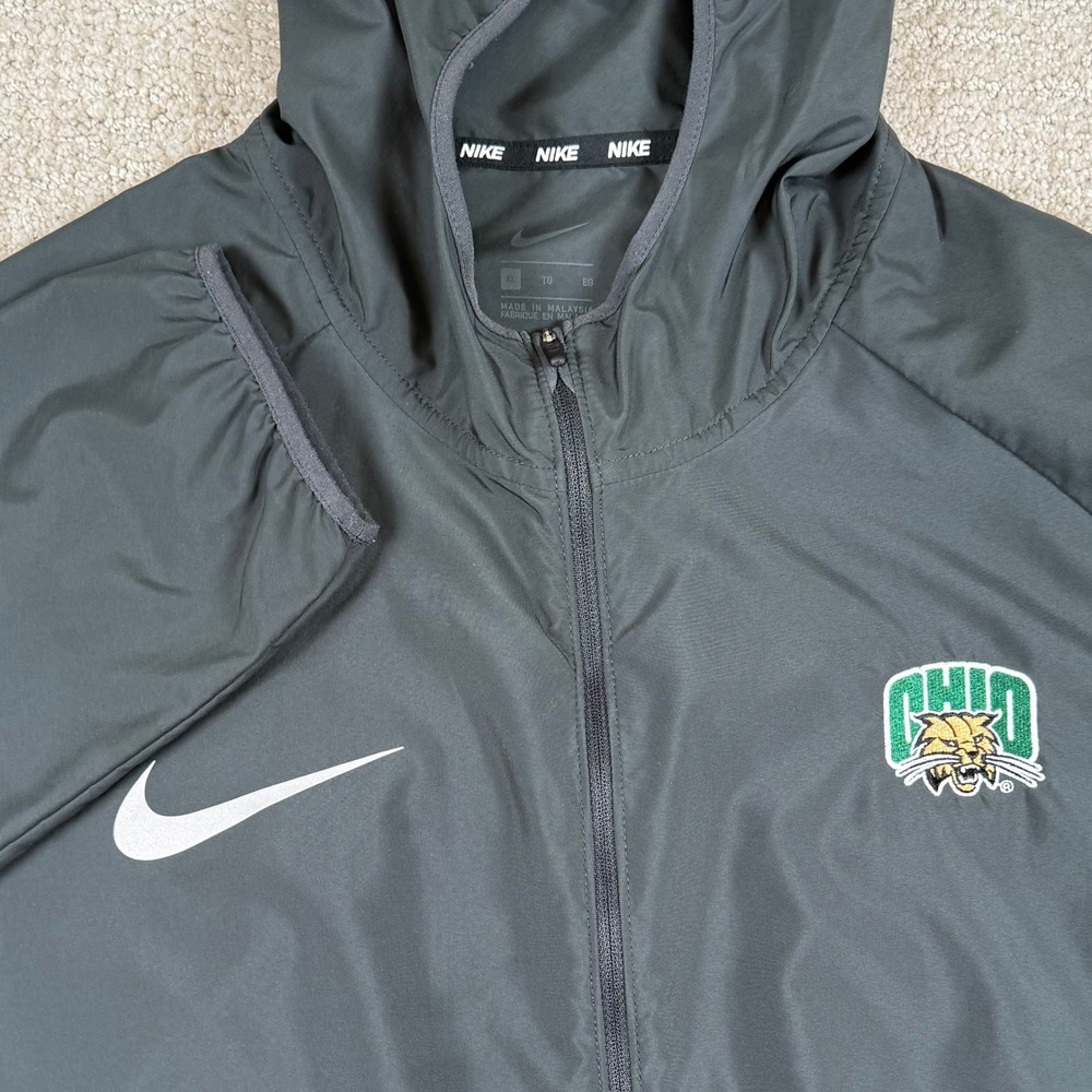 Nike Mens XL Ohio Bobcats Gray Essential Hooded Full Zip Windbreaker Jacket